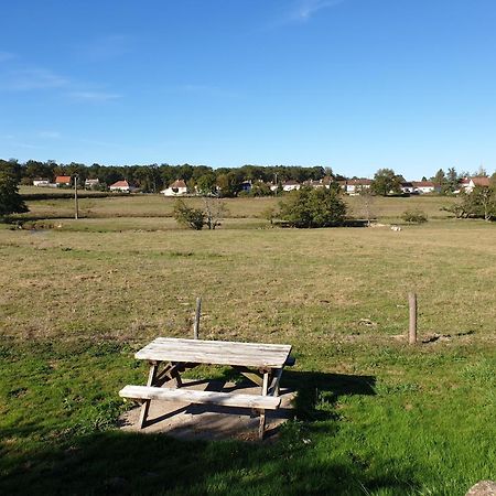 Chalets Etang Sur Arroux Exterior photo