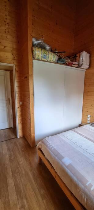 Chalets Etang Sur Arroux Exterior photo
