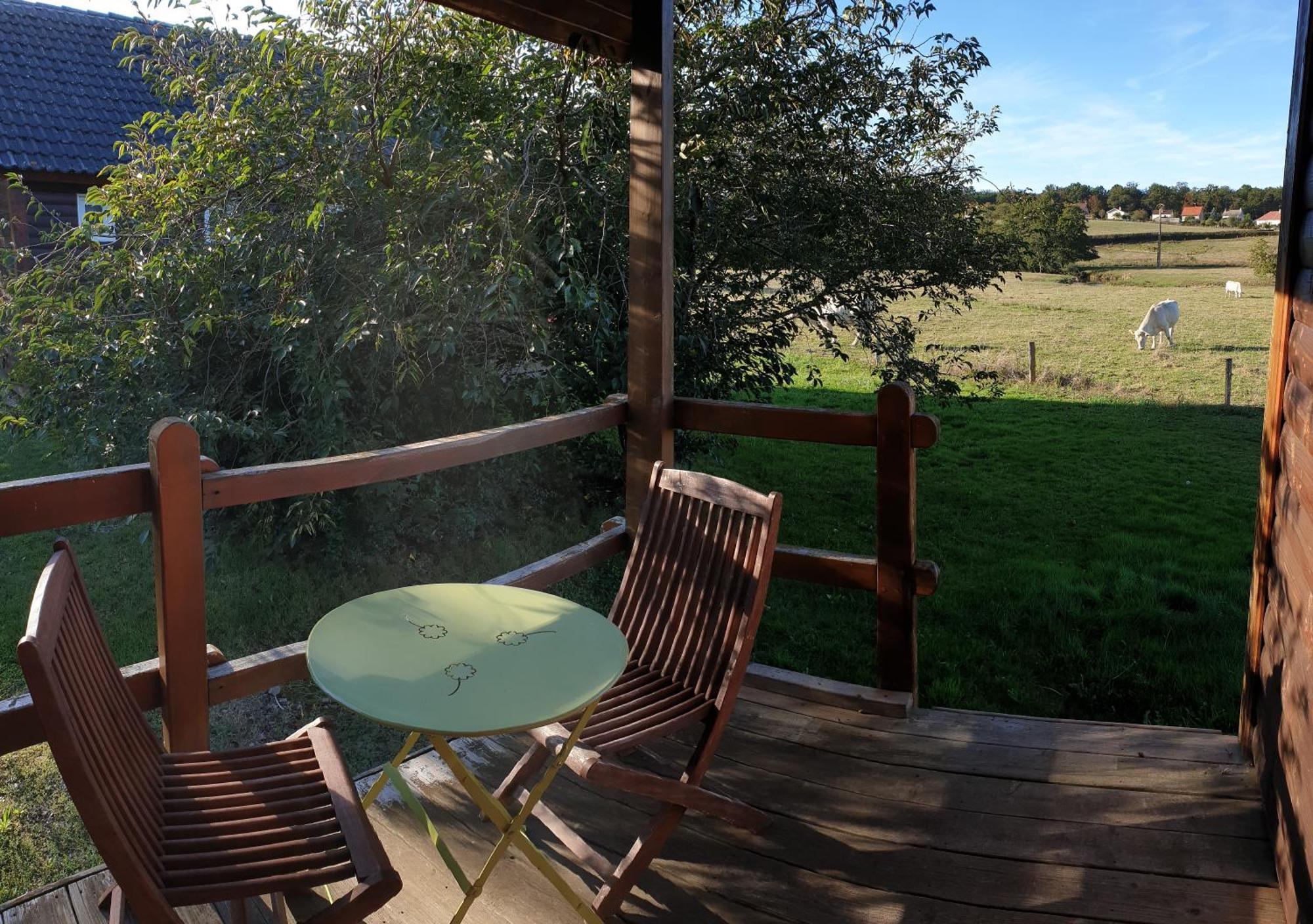 Chalets Etang Sur Arroux Exterior photo